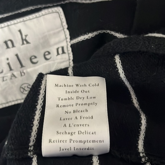 Frank and Eileen Tee Lab Oversized Continuous Sweatshirt White & Black Stripe XS - Picture 11 of 12